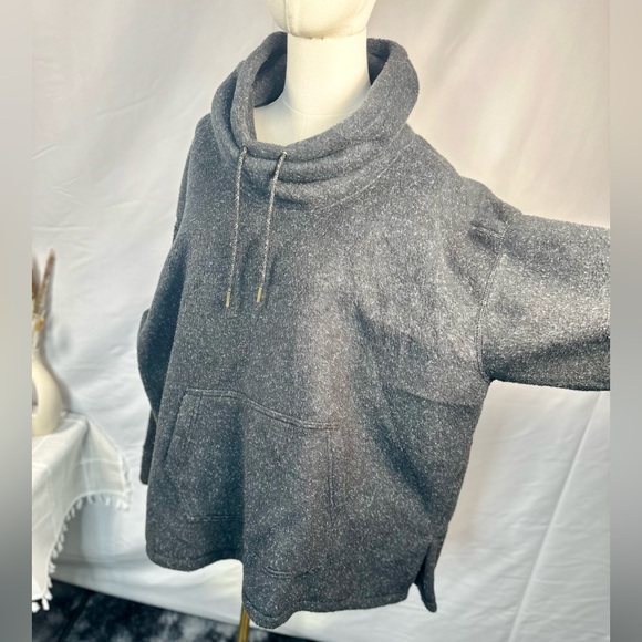 EUC Nike Heather Black Therma Fleece Cozy Cowl Pullover Sweater - Picture 9 of 16